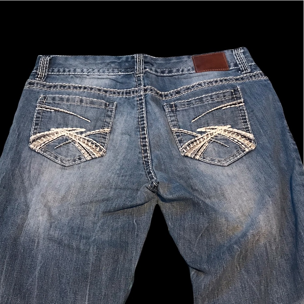 Maurices Jeans, Woman’s Size 11/12 Short - Picture 11 of 16